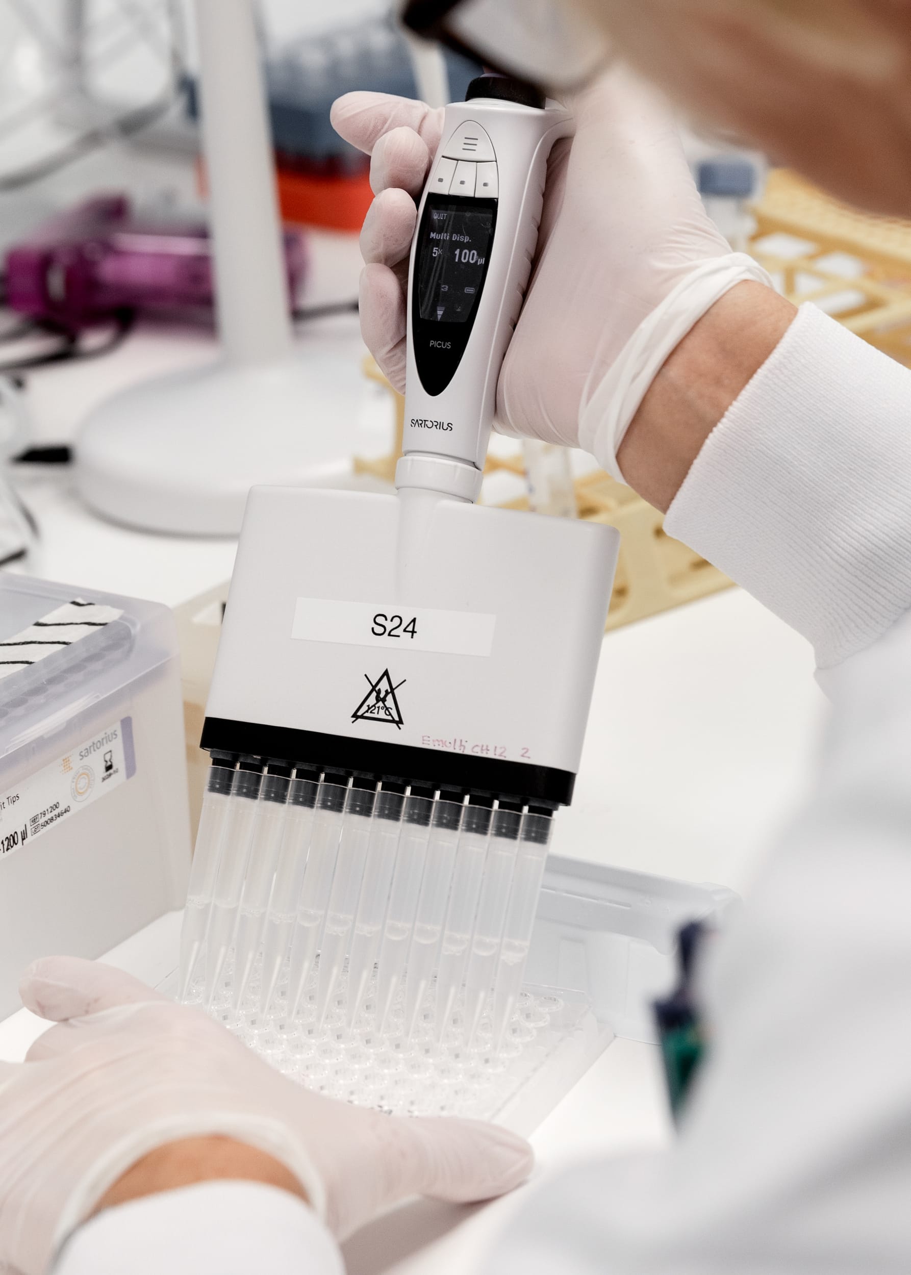 Evaxers working in laboratory